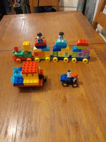 lego Duplo train with motor