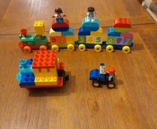 lego Duplo train with motor