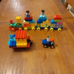 lego Duplo train with motor