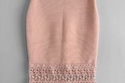Pre Owned Primark Dusty Pink Ribbed Pencil Skirt with Crochet Lace Hem