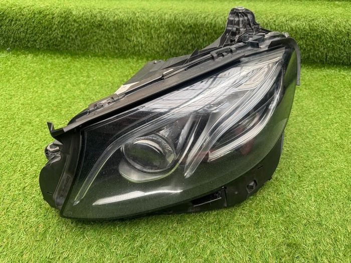 Mercedes W213, W176 Parts