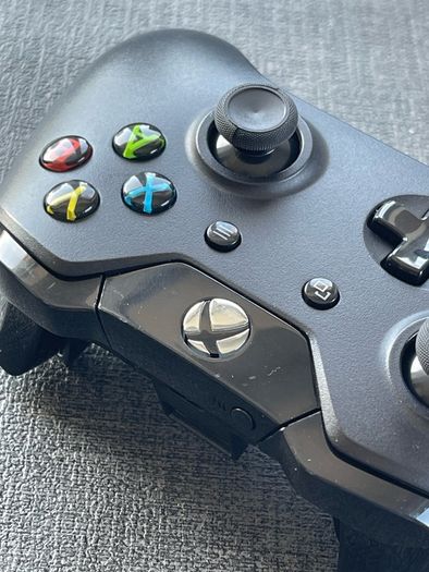 Xbox One Wireless Controller model 1697