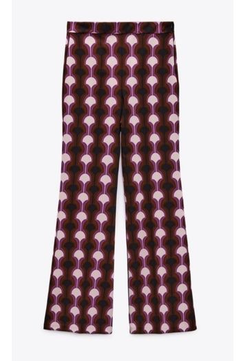 Amazing Zara Insta Famous Bloggers Limited Edition Pink Geo Print 3 Piece Suit, Blazer XL, Blouse XXL and Flare Trousers XL New with Tags