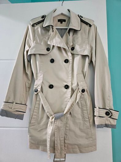 Classic Trench Coat Timeless and  Stylish