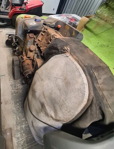 Professional Sweeper Green Machines 414S2D (Starts & Runs, Needs TLC)
