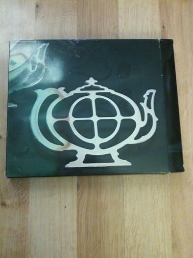 Tea Pot Trivet \ Silverplated