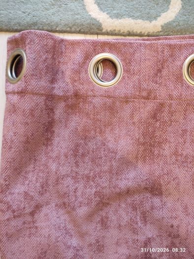 Pink velour eyelet curtains 90x90 inch