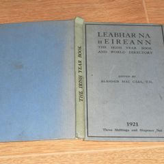 Leabhar na hEireann. The Irish Year Book and World Directory 1921 Edited by Mac Caba, Alasdair