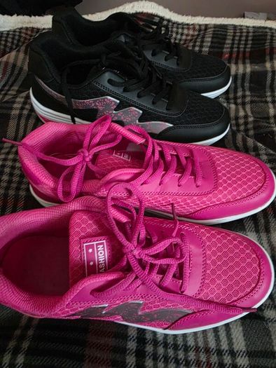 Brand new ladys trainers size uk 8
