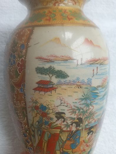 Japanese Satsuma vase
