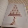 Elegant Lace Cakes: Over 25 Contemporary and Delicate Cake Decorating Designs Image 4