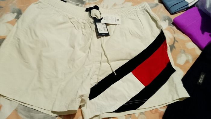 mens boss &Tommy shorts xl