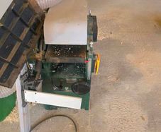 Record power pt 107 planer with extractor