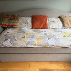 Sofa / Bed