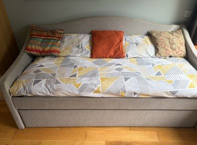 Sofa / Bed