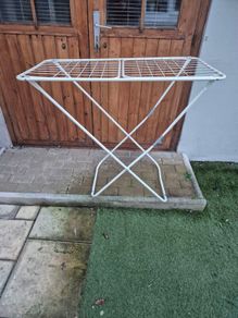 clothes drying rack