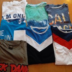 age 12-14 tshirt bundle. 7 tshirts