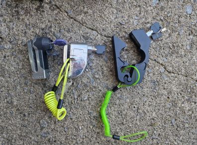 Motorcycle Disc lock and brake lever lock
