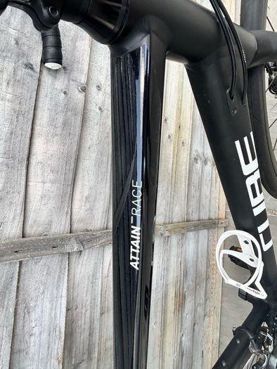 Cube Attain Race Road Bike Black/White 58cm