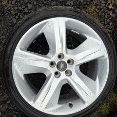 19" Ford Alloys with tyres