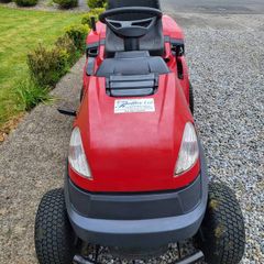 Castlegarden ride on mower