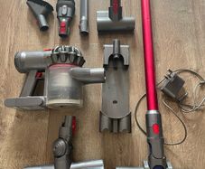 Dyson v7 stick vacuum