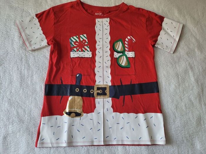 Kid's Christmas T-shirt, size: 12 years