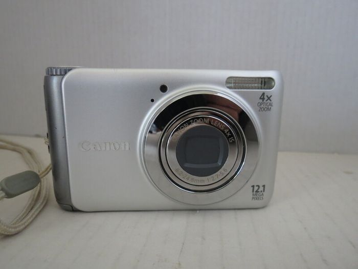 Camera Canon PowerShot A3100 IS
