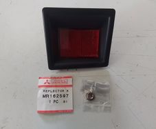 Mitsubishi Rear L/H Reflector.