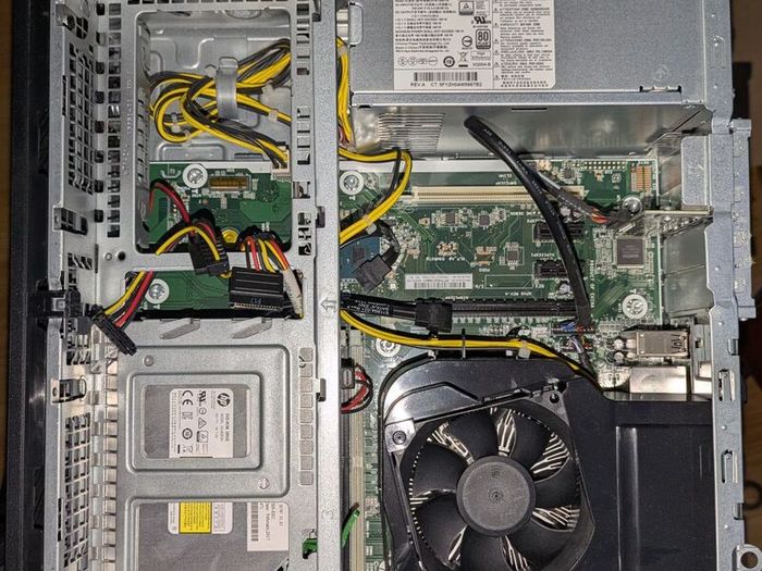 Hp Elitedesk 800 G3 | I5-6500 | 8GB-ddr4 | No SSD!