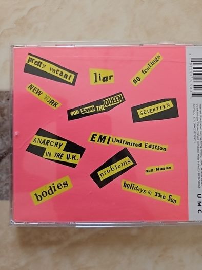 Sex Pistols CD  - Never Mind The Bollocks