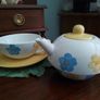 Tea 4 One Teapot + Cup&Saucer Image 2