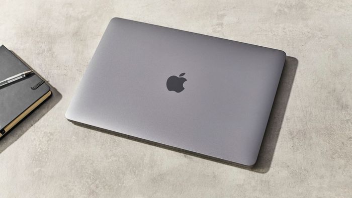 Macbook Pro M2 (13.5") | 16gb Ram | 512gb Ssd | Like New