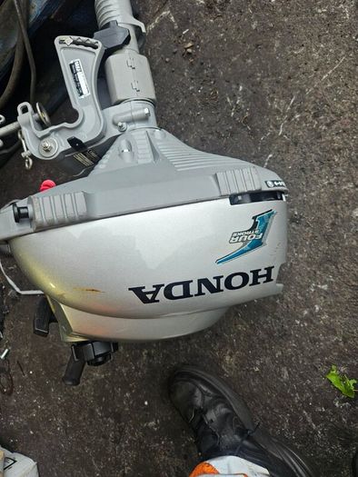 17 foot boat with motor