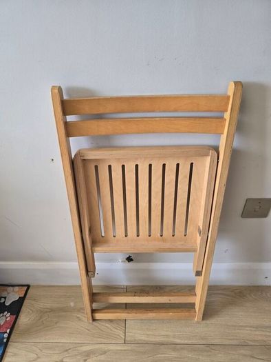 Folding chair