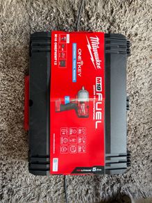 Milwaukee M18 ONEFHIWF12-502X FUEL 18V 2 x 5.0Ah Li-Ion RedLithium Brushless Cordless ONE-KEY Impact Wrench