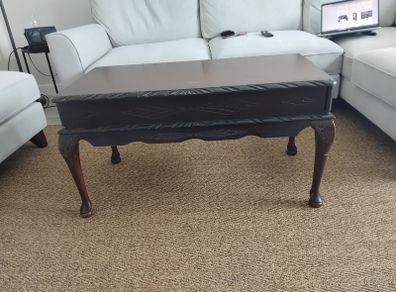 Antiques: Queen Anne Style Mahogany Coffee Table with Extension Drawers
