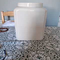 Large ceramic pot