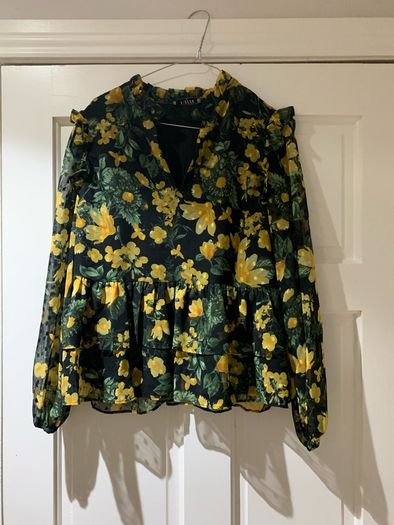 floral blouse