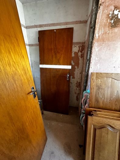 Free internal doors