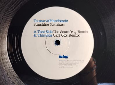 Tomaz vs Filterheadz - Sunshine Carl COX / Scumgrog.com Remixes - Intec Records - Quality Early 00s Tech-HOUSE!