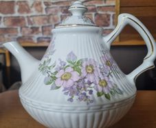 Royal Tara Irish Blossom Teapot