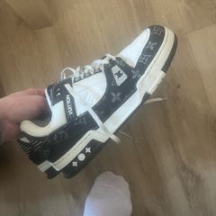 Louis Vuitton shoes size 10