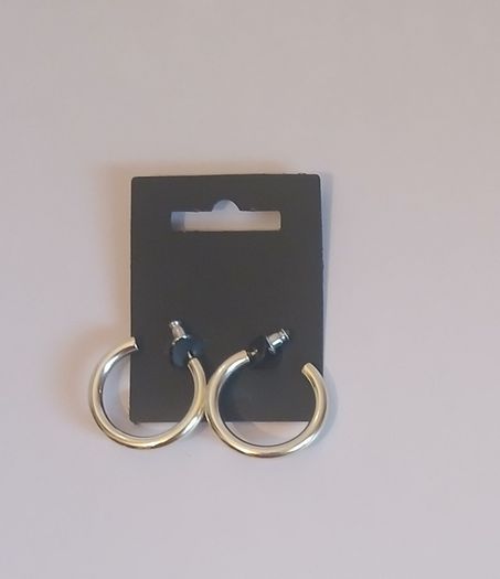 Pilgrim Danish Design Silver Tone Chunky Open Hoop Earrings Classic New CAN POST