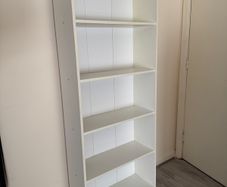 White 5-Shelf Bookcase / Shelving Unit