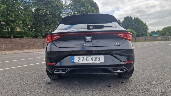 2021 (212) SEAT Leon FR+ 1.5 TSI 150PS | One Owner | High Specification | Full Service History