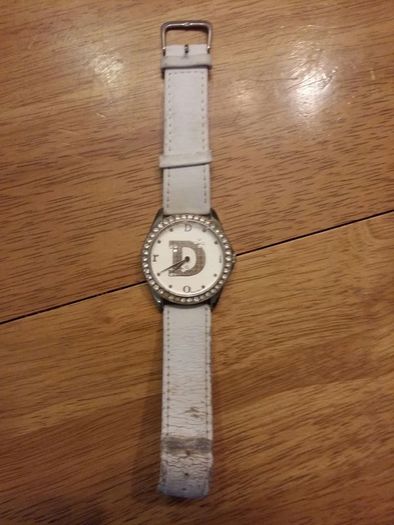 watches( 7euros each)