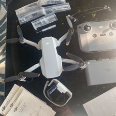 DJI mini 2 SE fly more