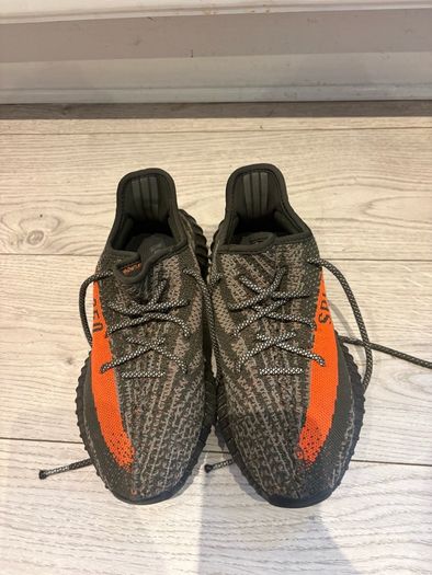 yeezys in great condition