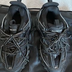 Balenciaga tracks runners